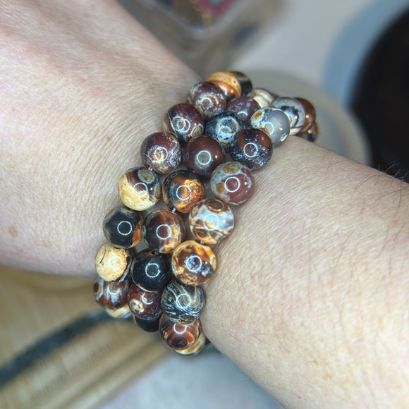 10mm Chocolate Agate Bracelet - Picture 1 of 4